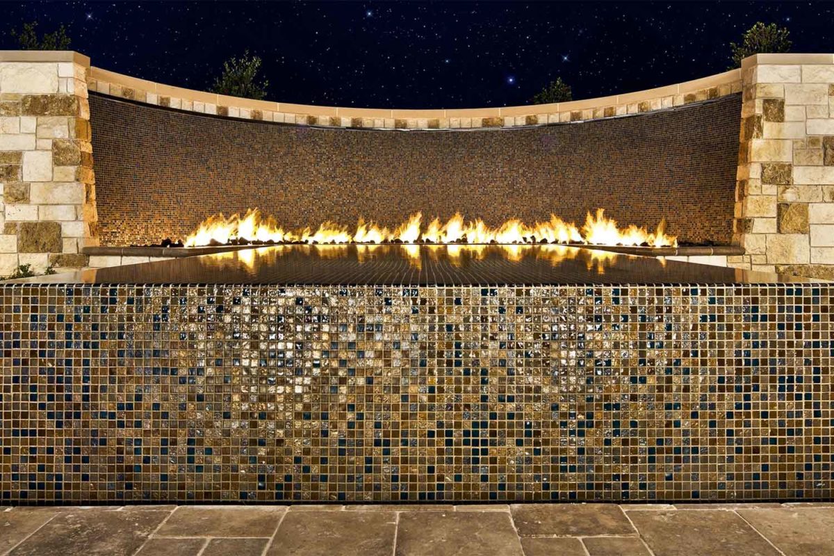Gold-Irid-V2-SBBS-1x1-raised-spa-and-curved-wall-
